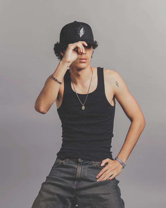 Studio — 4